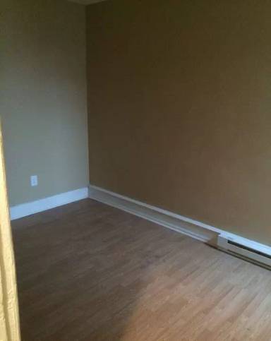 Main picture of 1824 S Alden St