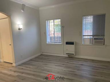 Main picture of 832 Fedora St