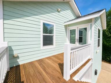 Main picture of 2215 46th St