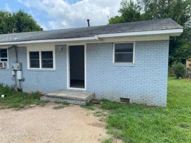 Main picture of 1211 Mystery Way Rd