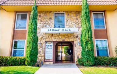 Main picture of 545 Park Way