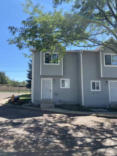 Main picture of 4068 Muse Way