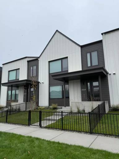 Main picture of 3120 Autumn Grove St