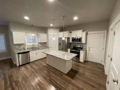 Main picture of 3807 E Cunninghill Dr
