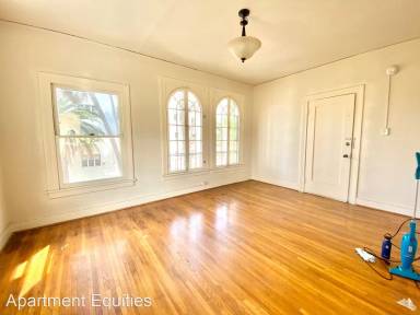 Main picture of 1930 Whitley Ave
