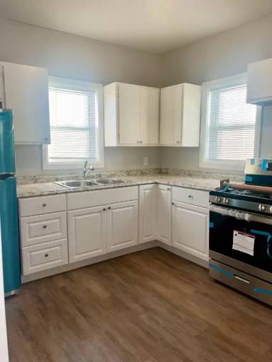 Main picture of 2068 S 5th Pl