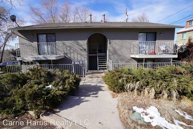 Main picture of 3075 Van Buren Ave