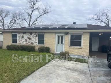 Main picture of 1453 Lincoln Ave