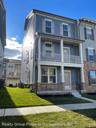 Main picture of 8575 Red Sage Way S