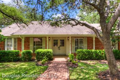 Main picture of 8614 Silver Ridge Dr