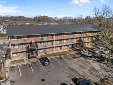 Main picture of 815 Dacian Ave