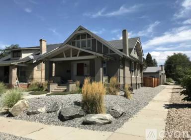 Main picture of 3500 N Race St