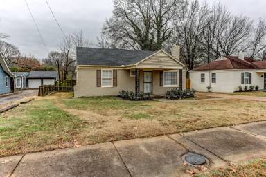 Main picture of 3519 Carrington Rd