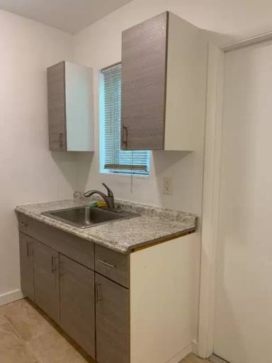 Main picture of 1245 NE 110th Ter
