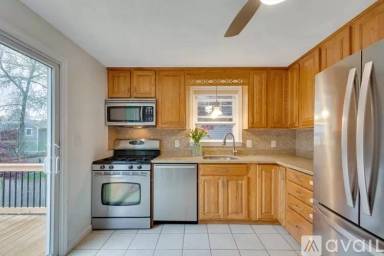 Main picture of 36 Wentworth St