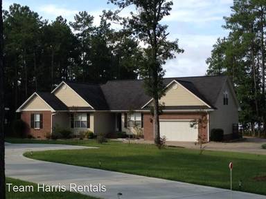 Main picture of 138 Sherwood Ln