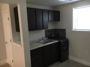 Main picture of 3500 Garrott St