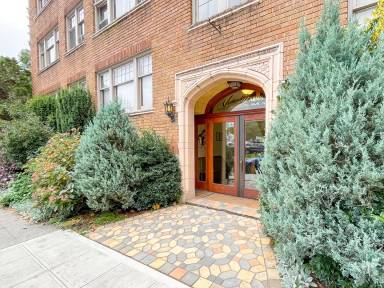 Main picture of 4235 Brooklyn Ave NE