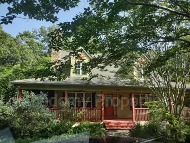 Main picture of 464 Loblolly Ln