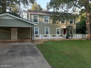 Main picture of 505 W Crockett St