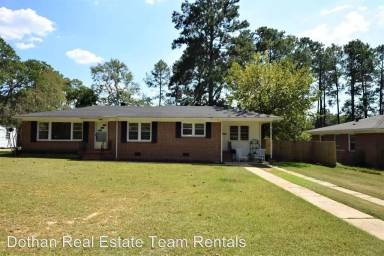 Main picture of 1305 Houston St