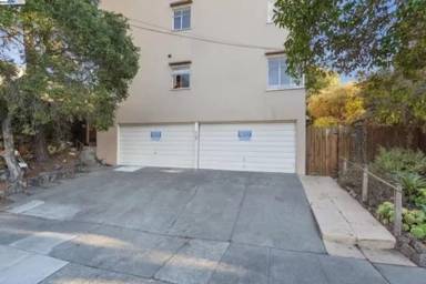 Main picture of 25 Whitmore Pl