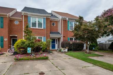 Main picture of 2820 Cardiff Ln