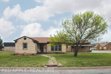 Main picture of 2802 Palm St