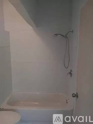 Main picture of 9714 Heidelberg St