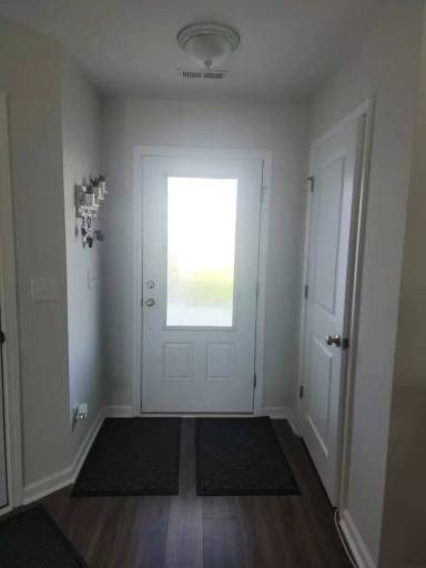 Main picture of 405 Eclipse Ln