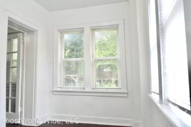 Main picture of 7211 Richmond Pl