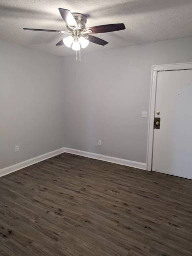 Main picture of 439 McGregor Ave