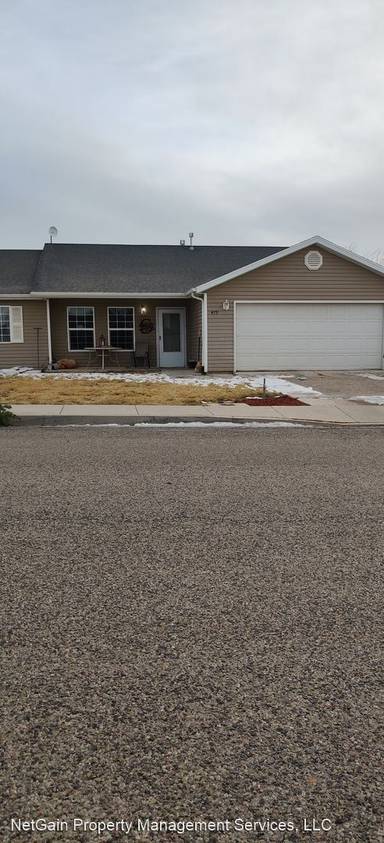 Main picture of 479 W 2050 N