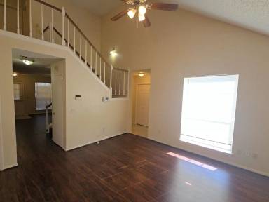 Main picture of 2814 Great Lakes Ave