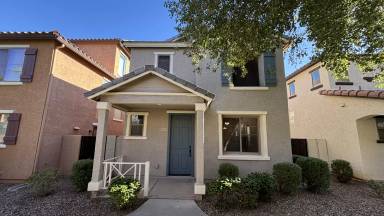 Main picture of 3805 E Santa Fe Ln