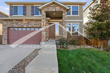 Main picture of 4857 S Buchanan St