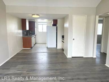 Main picture of 44155 10th St W
