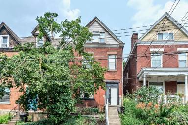 Main picture of 539 S Graham St
