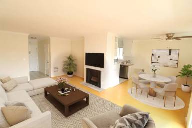 Main picture of 1555 Brockton Ave