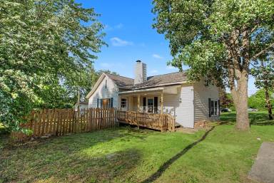 Main picture of 3504 Brevard St