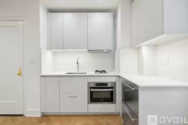 Main picture of 225 W 23rd St Apartments