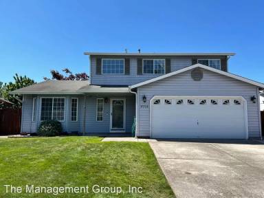 Main picture of 9716 NE 104th Ct