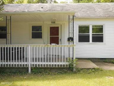 Main picture of 1600 E University St