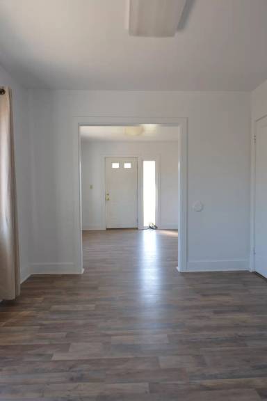 Main picture of 2815 Central Ave