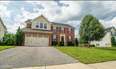 Main picture of 9024 Carthage Ct