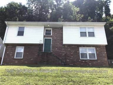 Main picture of 633 Riverland Rd SE