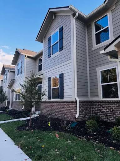 Main picture of 1794 Trinity Ln
