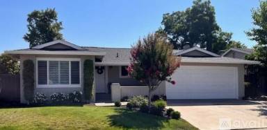 Main picture of 4865 Mason St