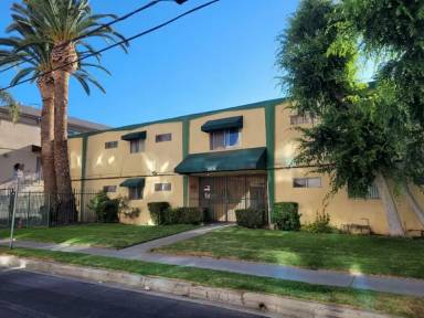 Main picture of 5531 Fulcher Ave