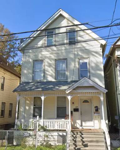 Main picture of 128 Plymouth St